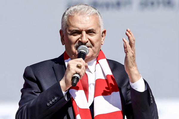 Binali Yıldırım Büyük İstanbul mitinginde konuştu: Birlikte çalışmaya, kankam olmaya var mısınız?