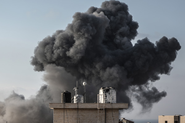Gazze'den İsrail'e roketli saldırı