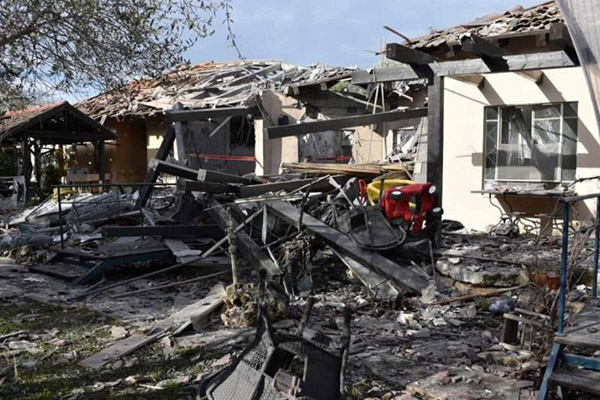 Netanyahu,  ABD ziyaretini yarıda kesip İsrail’e dönüyor