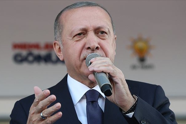 Erdoğan: Bunlara şöyle bir Osmanlı tokadı yakışmaz mı?