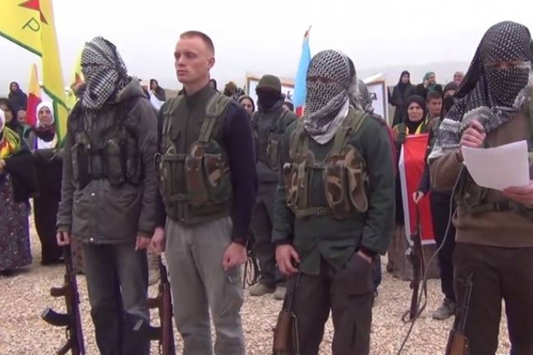 İtalya'da PYD'ye katılmış 5 İtalyan hakkında 'gözetim' talebi