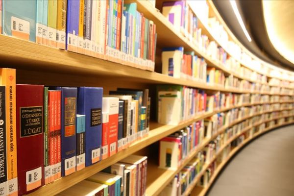 Engellilerin istediği kitap evlerine gönderilecek