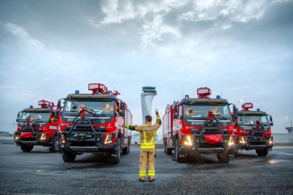 Yeni havalimanında yangın söndürme tatbikatı