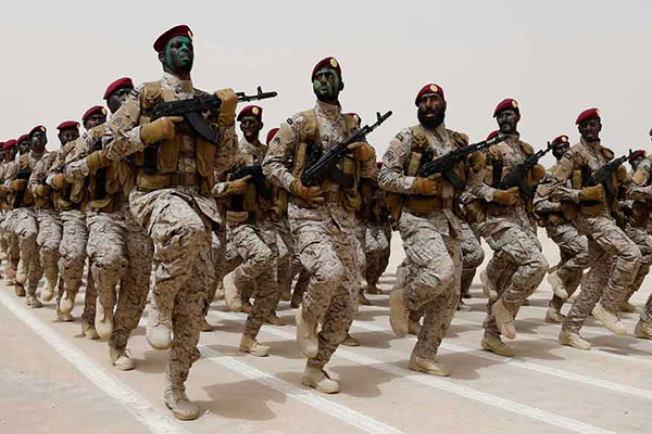 Katar’a ait el-Halic Online internet sitesi: Siyonist rejim Suudi komutanları eğitiyor