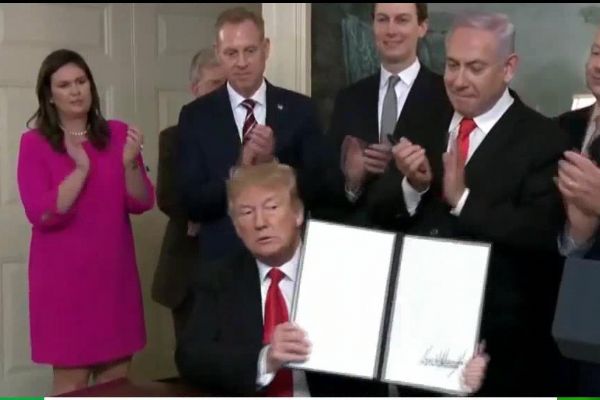 Trump,  Golan Tepeleri’nin İsrail'e ait olduğunu kabul etti