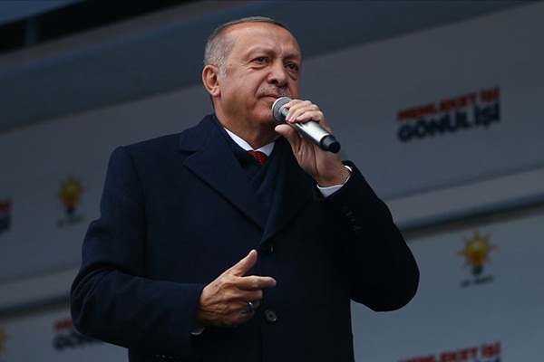 Erdoğan: Avrupa'nın ikiyüzlü siyasetçilerine bir kez daha Türk demokrasisinin gücünü göstereceğiz
