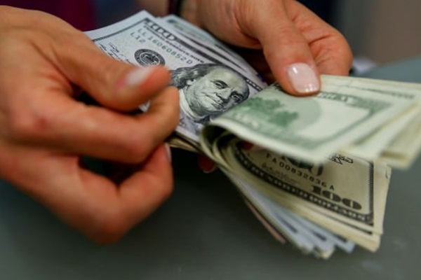 Dolarda sert düşüş