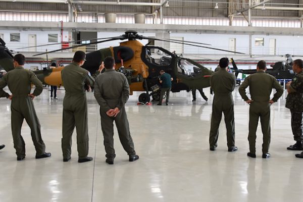 Yerli üretim ATAK helikopteri Brezilya'da ilk uçuşunu gerçekleştirdi