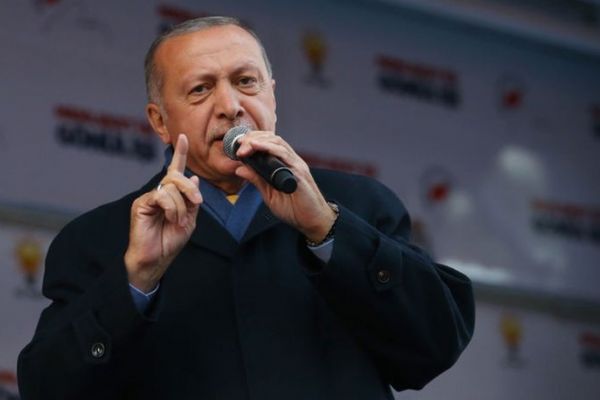 “Son günlerde döviz kuru üzerinden yine bir takım oyunlar oynuyorlar”