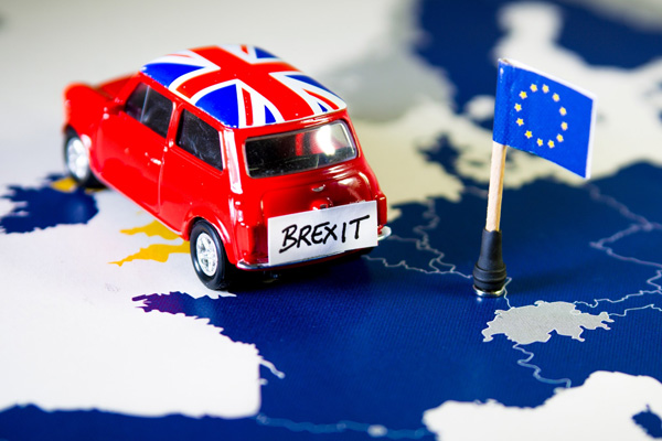 Brexit için 8 senaryo İngiliz Parlamentosu'nda