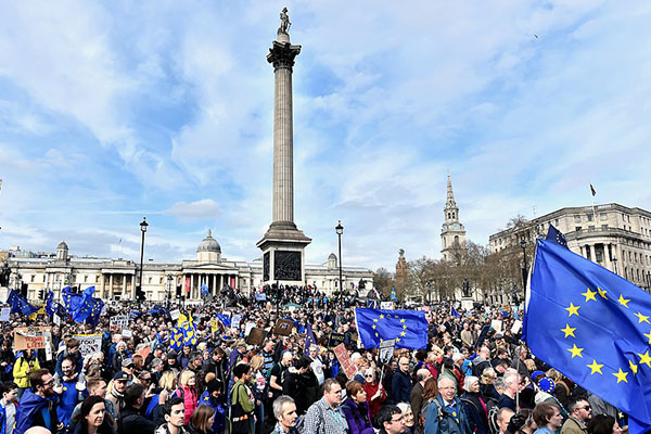 İngiltere’de, bütün Brexit senaryoları çöktü