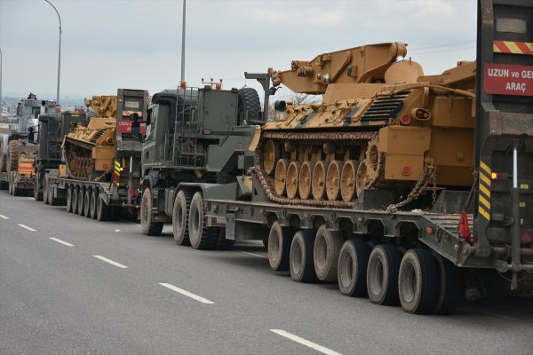 Suriye sınırına askeri sevkiyat