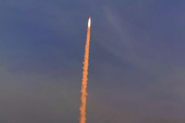 Hindistan yörüngedeki bir uyduyu vurdu