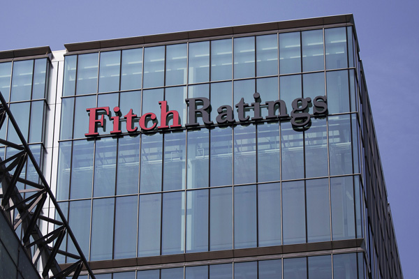 AB'den, Fitch'e ceza