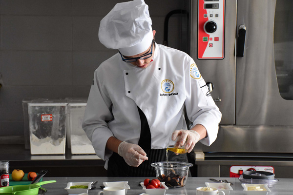 Gastronomi mezunlarına öğretmenlik yapabilecek