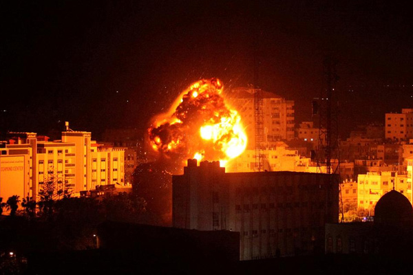 Mısırlı yetkililerden Hamas ile arabuluculuk için İsrail'e ziyaret