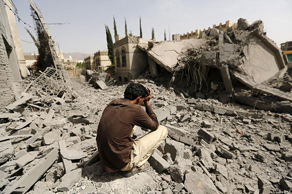 'Merkel hükümeti, elini kana buladı'