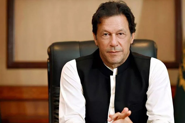 Pakistan Başbakanı Imran Khan'dan Uygur Müslümanlarına ilişkin tepki çeken açıklama: Haberim yok