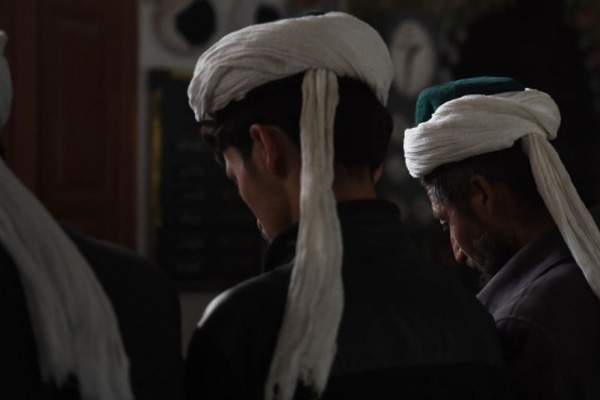 Çin'de muhbirlere para ödülü: Dini grupları ihbar edin