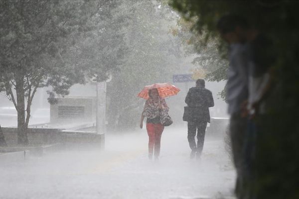 Meteorolojiden bazı bölgeler için yoğun yağış uyarısı