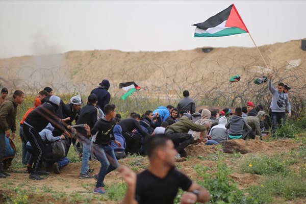 İsrail askerleri Gazze sınırında 2 Filistinliyi öldürdü