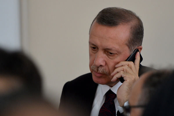 Erdoğan'dan Karamollaoğlu’na taziye telefonu