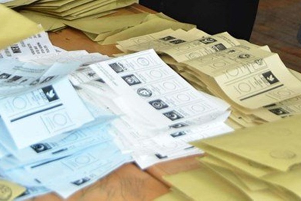 İşte usülsüzlük yapıldığı belirtilen sandıklardan bazıları