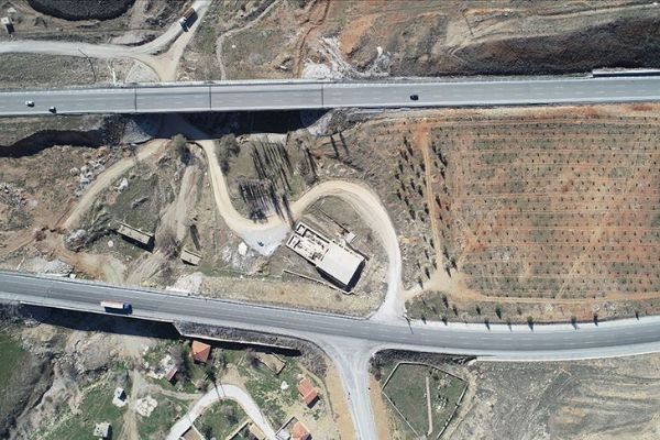 Mevlana diyarının incisi: Dokuzun Hanı