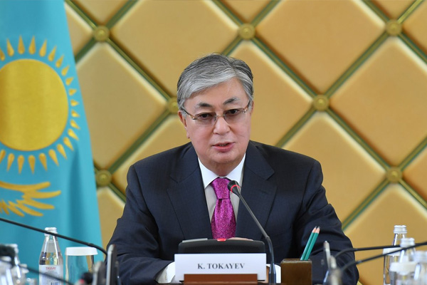 Kazakistan’ın Cumhurbaşkanı ilk ziyaretini Rusya’ya yaptı