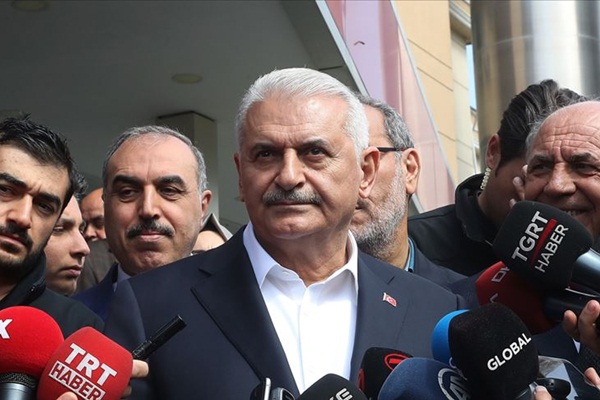 Binali Yıldırım: Sokağı hareketlendireceğiz imasından vazgeçin
