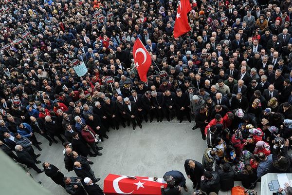 Necmeddin öğretmene son görev