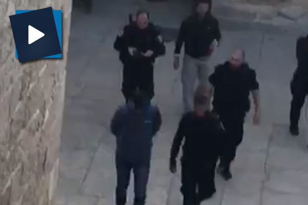 İsrail askerleri Hızır el-Acluni'yi gözaltına aldı