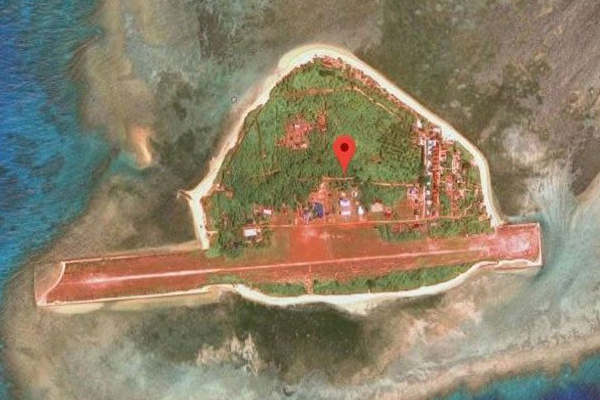 Filipinler'den Çin'e tepki: Teknelerinizi çekin