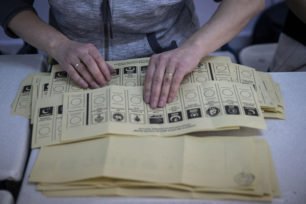 Suruç'ta oylar yeniden sayılacak