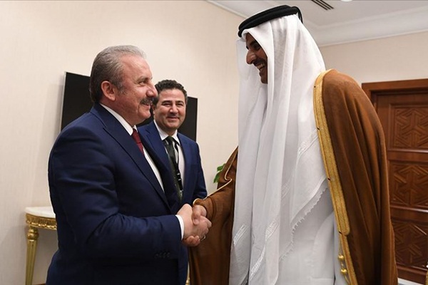 TBMM Başkanı Şentop, Katar Emiri ile görüştü