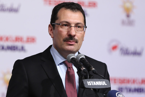 Ak Parti, İstanbul'da tüm oyların sayılması için YSK'ya başvuracak