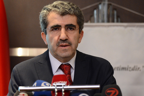 Eski ÖSYM Başkanı Ali Demir'e FETÖ gözaltısı