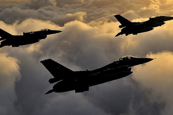 Irak'ın kuzeyinde PKK'ya ait hedefler imha edildi