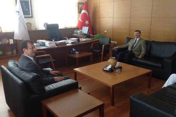 'Ekrem İmamoğlu firari FETÖ'cüyü makamında ziyaret etti' iddiası