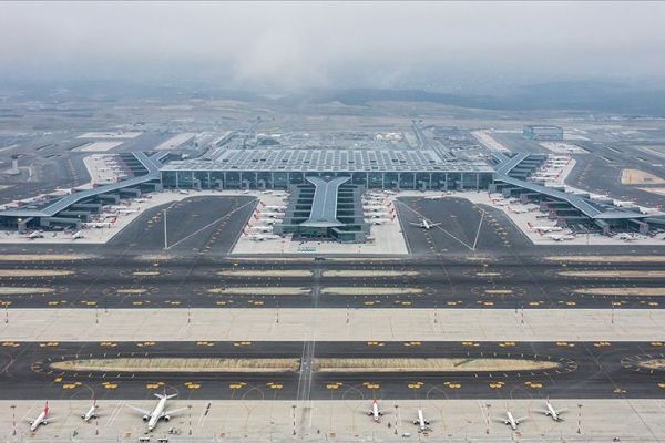İstanbul Havalimanının otoparkı 15 Nisan'a kadar ücretsiz