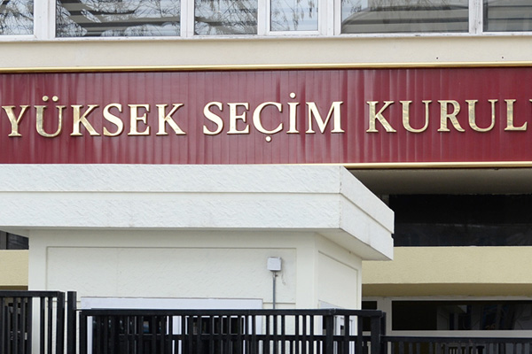YSK ''KHK'lı başkan'' kararının gerekçesini açıkladı