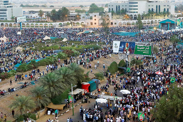 Sudan'da güvenlik güçleri duyurdu: Siyasiler serbest