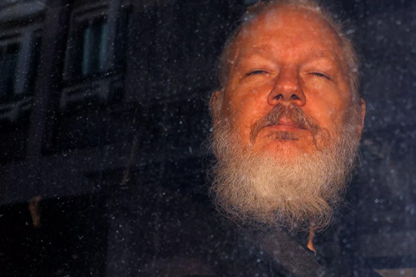 Avustralya'dan Assange açıklaması: Konu İngiltere ve ABD arasında ama idam cezasına karşıyız