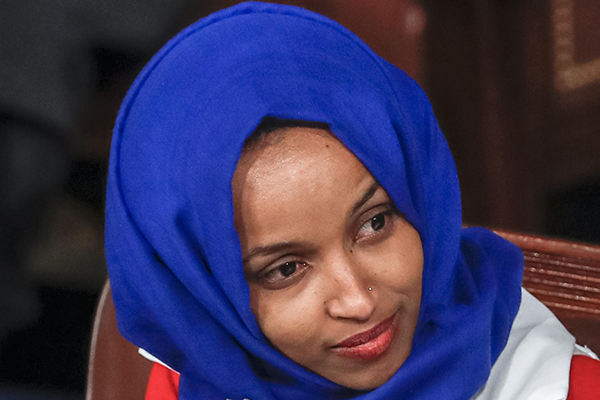 İlhan Omar’a yönelik ırkçı saldırıya tepki yağdı