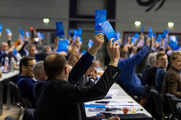 AB istihbarat servisleri: Rusya, AP seçimlerini etkilemeye çalışıyor