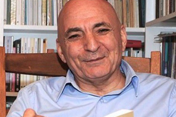 İktisatçı Sönmez'e Cumhurbaşkanına hakaretten gözaltı