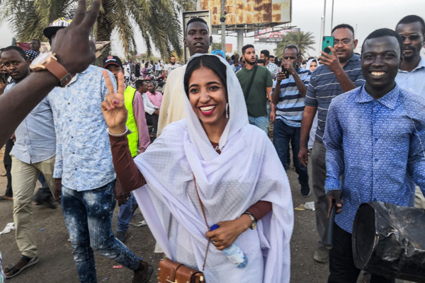 Sudan gösterilerinin yüzü Alaa Salah