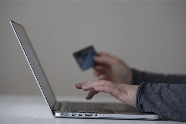 'e-ticaret, yılın ilk çeyreğinde yüzde 64 büyüdü'