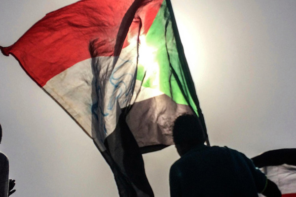 Sudan'da üst düzey yöneticiler cezaevine gönderildi