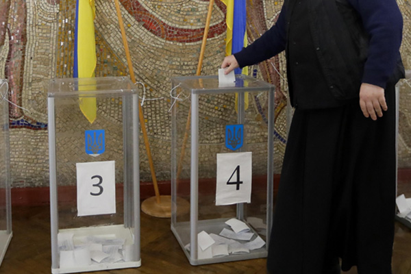 Seçimlerin bitmesiyle Rusya'dan ''Ukrayna'' açıklaması